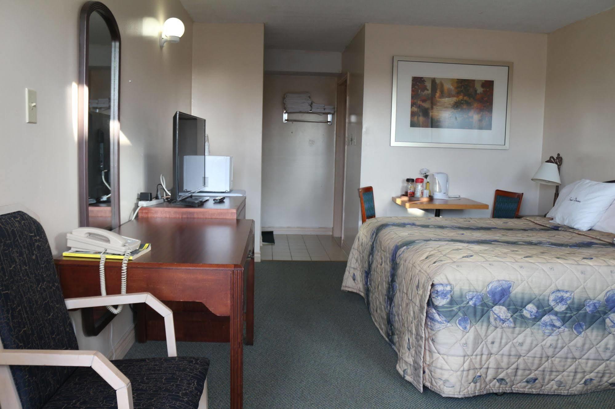 Good Night Inn Port Colborne Exterior photo