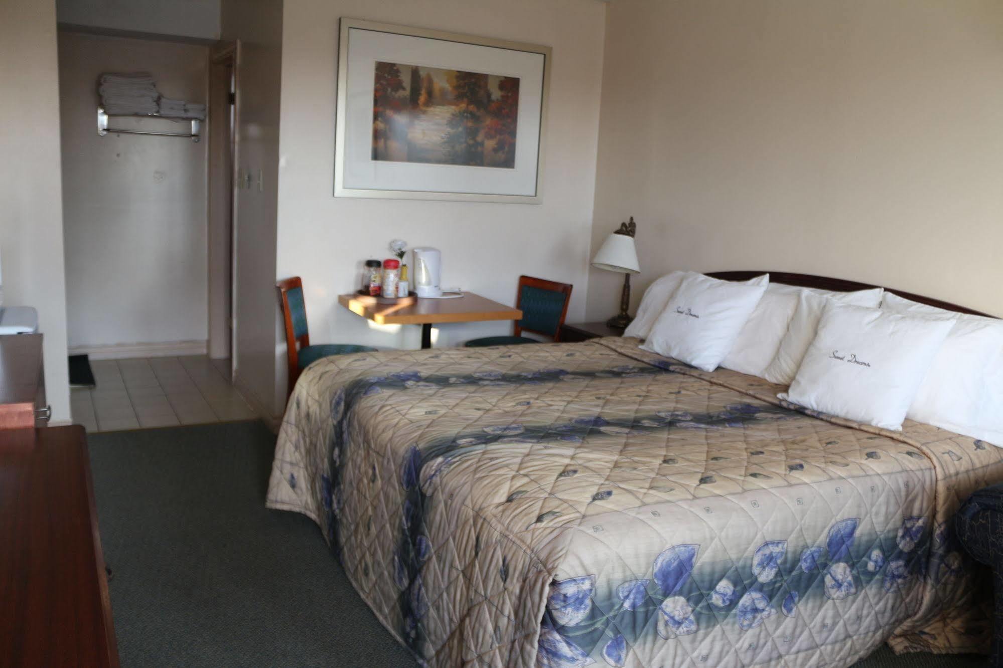 Good Night Inn Port Colborne Exterior photo